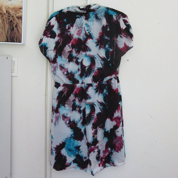 Kensie Faux Wrap Dress - Floral (White Black Red Blue) - Picture 2 of 9